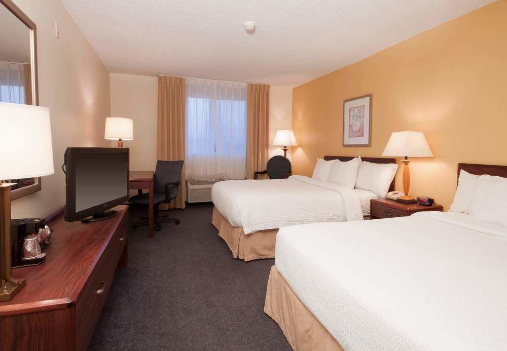 Comfort Inn & Suites Liverpool - Syracuse Buitenkant foto