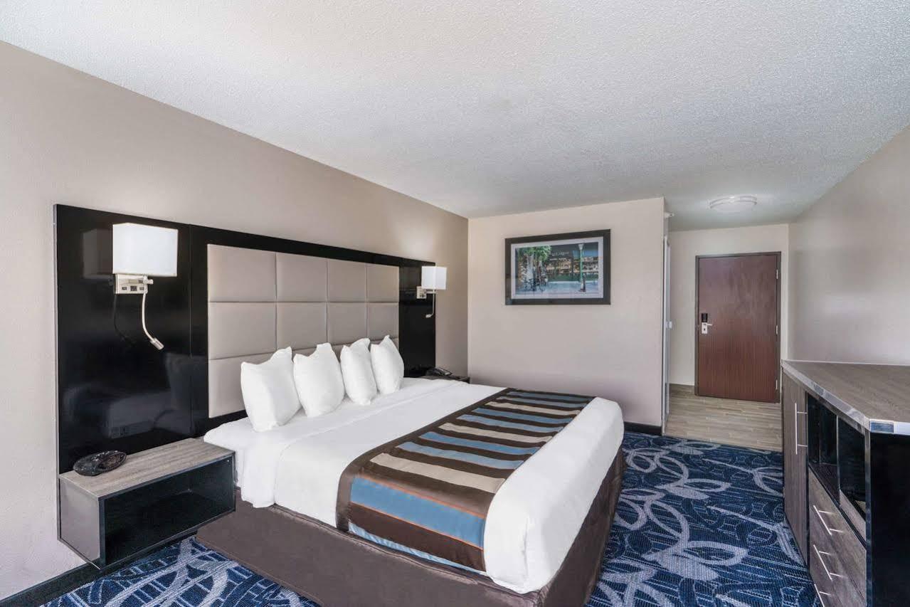 Comfort Inn & Suites Liverpool - Syracuse Buitenkant foto