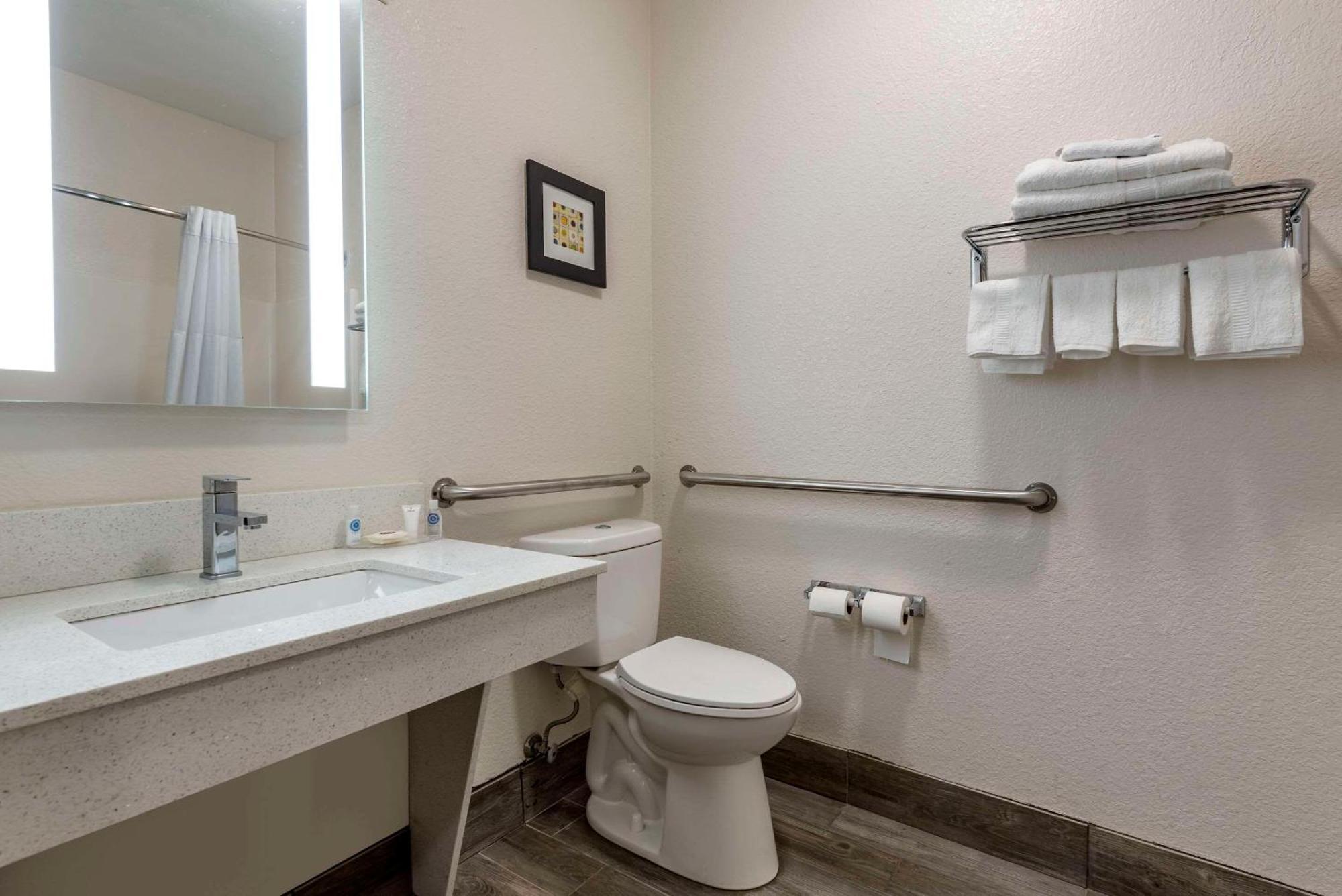 Comfort Inn & Suites Liverpool - Syracuse Buitenkant foto