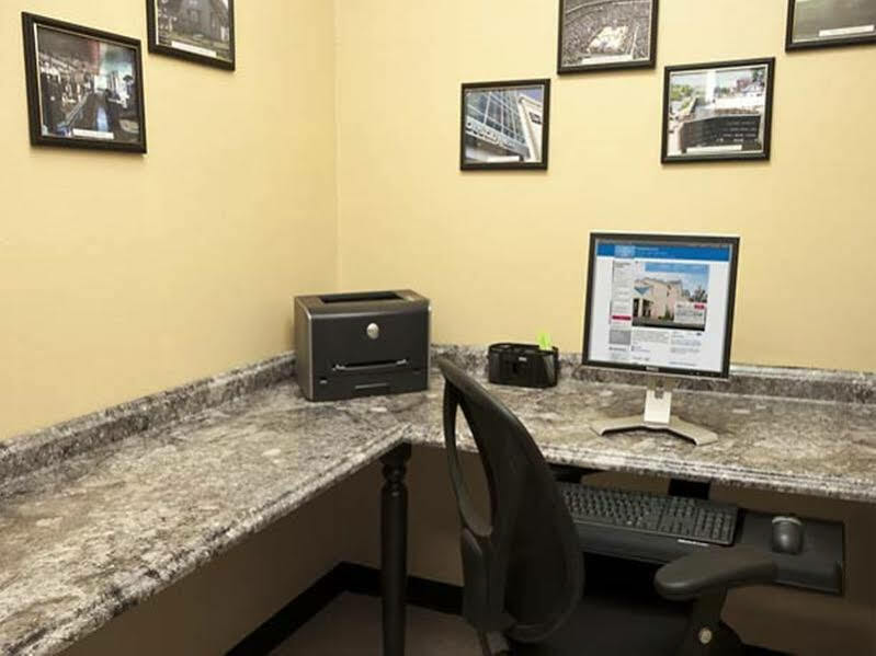 Comfort Inn & Suites Liverpool - Syracuse Buitenkant foto